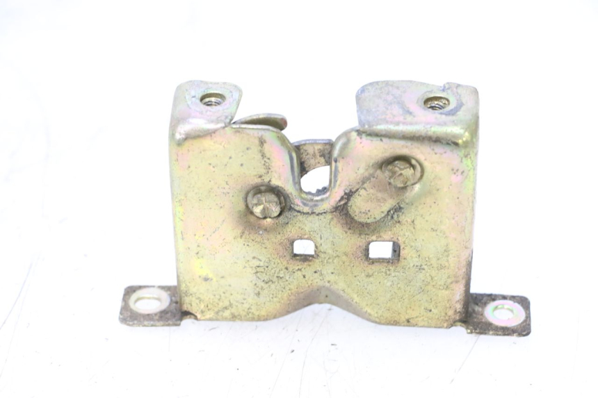 photo de CIERRE ASIENTO HOOK KEEWAY MATRIX RX9 125 (2006 - 2007) - Otra perspectiva