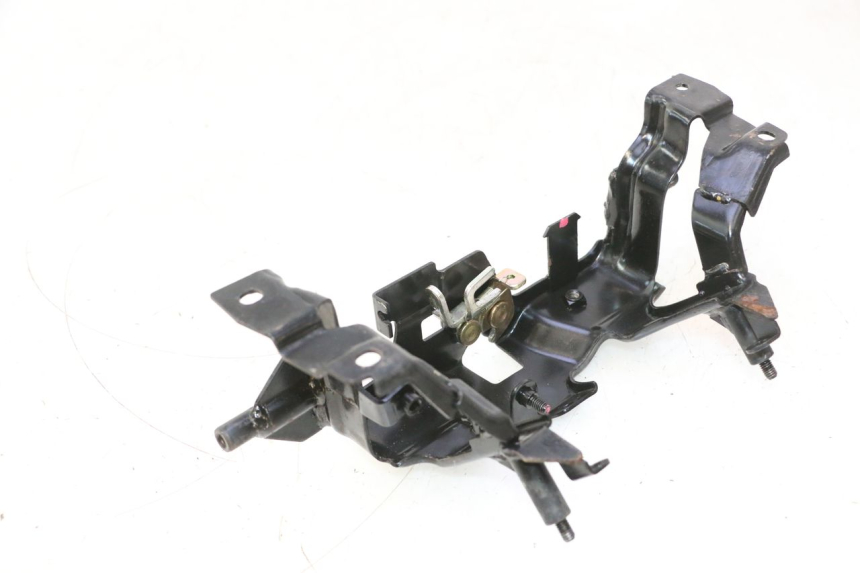 photo de CERRADURA DE ASIENTO SYM MIO 50 (2005 - 2010) - Otra perspectiva