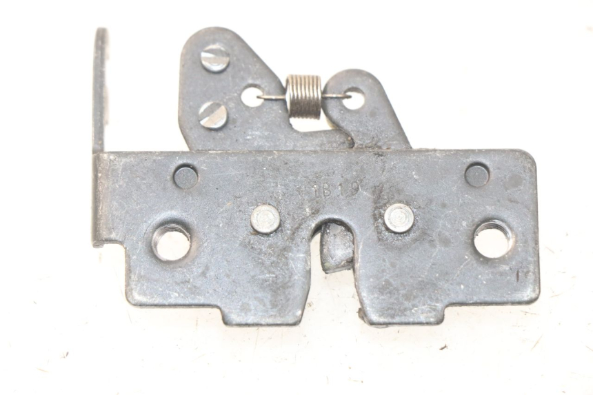 photo de CIERRE ASIENTO HOOK PIAGGIO MP3 HPE 500 (2019 - 2022) - Vista principal