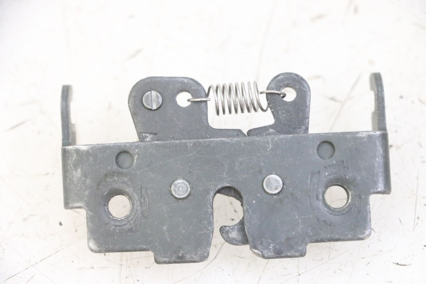 photo de CERRADURA DE ASIENTO PIAGGIO MP3 LT 300 (2010 - 2016) - Detalle de la pieza