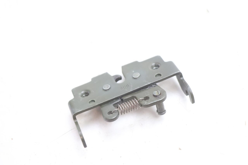 photo de CERRADURA DE ASIENTO PIAGGIO MP3 LT 300 (2010 - 2016) - Otra perspectiva