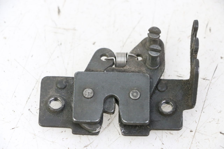 photo de CERRADURA DEL ASIENTO PIAGGIO MP3 500 (2011 - 2015) - Vista principal