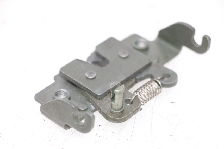 photo de CIERRE ASIENTO HOOK PIAGGIO MP3 RL 250 (2006 - 2010) - Vista principal