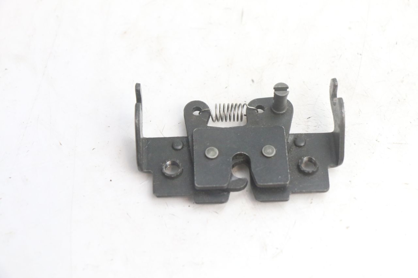 photo de CERRADURA DE ASIENTO PIAGGIO MP3 125 (2006 - 2014) - Vista principal