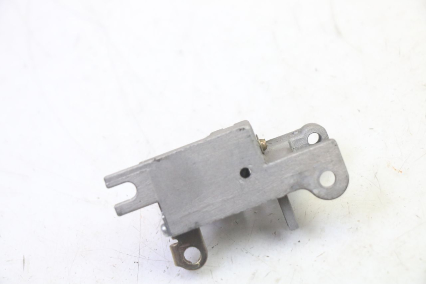 photo de CIERRE ASIENTO HOOK KYMCO LIKE 4T 50 (2019 - 2025) - Otra perspectiva