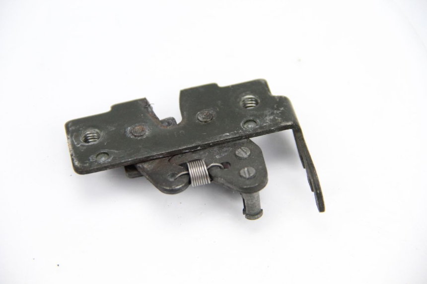 photo de CIERRE ASIENTO HOOK GILERA NEXUS 125 (2009 - 2013) - Zoom estado de uso