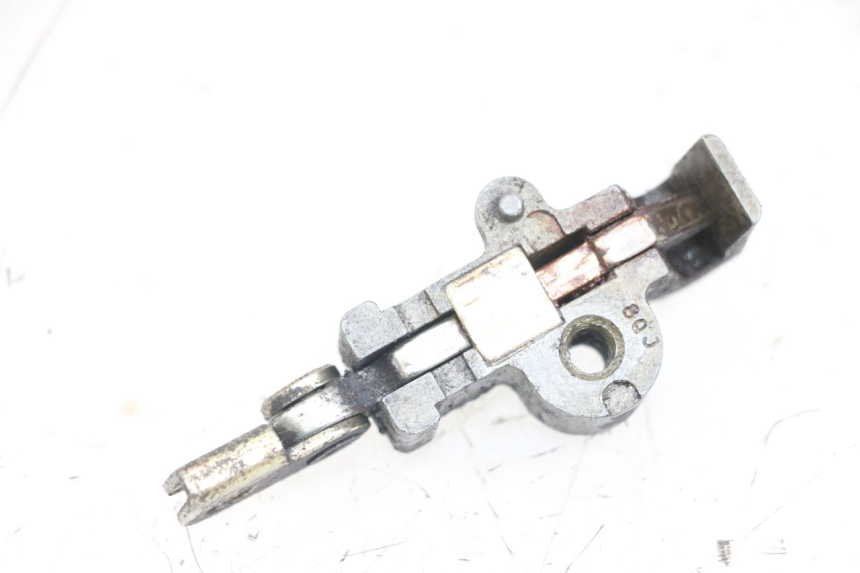 photo de CERRADURA DEL ASIENTO HONDA NTV DEAUVILLE 650 (1998 - 2001) - Zoom estado de uso