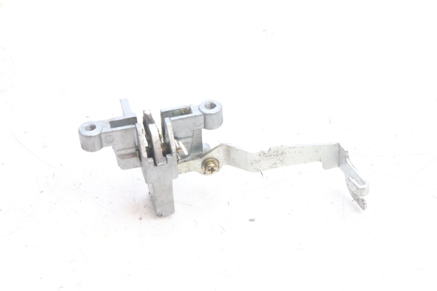 photo de CIERRE ASIENTO HOOK JM MOTORS OLDIES 4T 50 (2010 - 2020) - Zoom estado de uso
