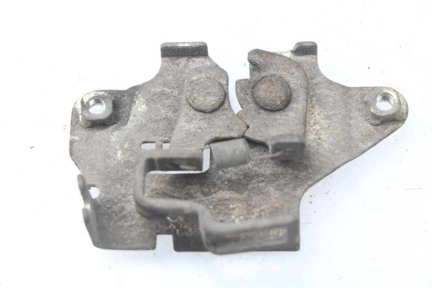 photo de CIERRE ASIENTO HOOK SYM ORBIT 2 4T 50 (2008 - 2017) - Zoom estado de uso