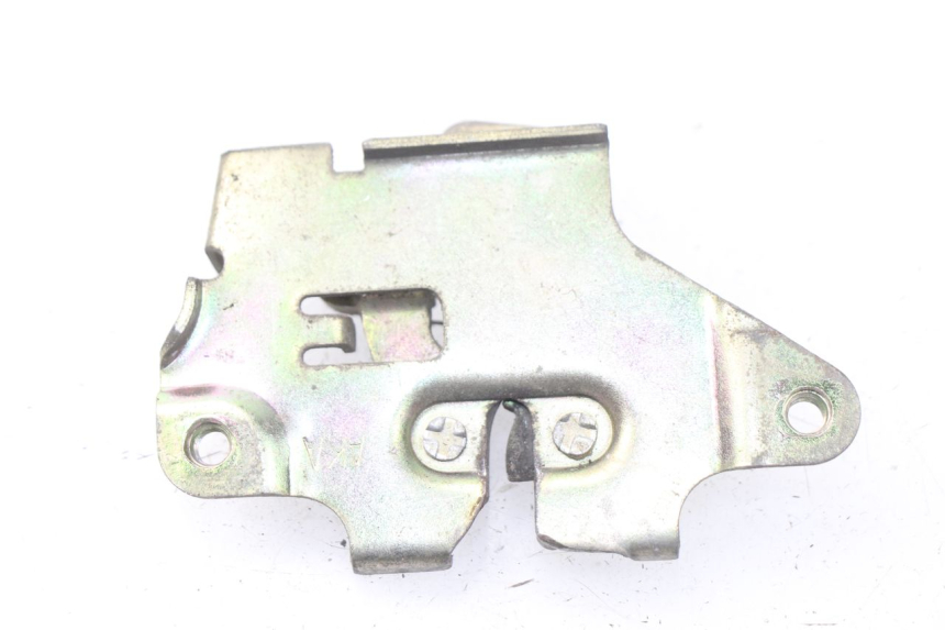 photo de CIERRE ASIENTO HOOK SYM ORBIT 2 4T 50 (2008 - 2017) - Zoom estado de uso