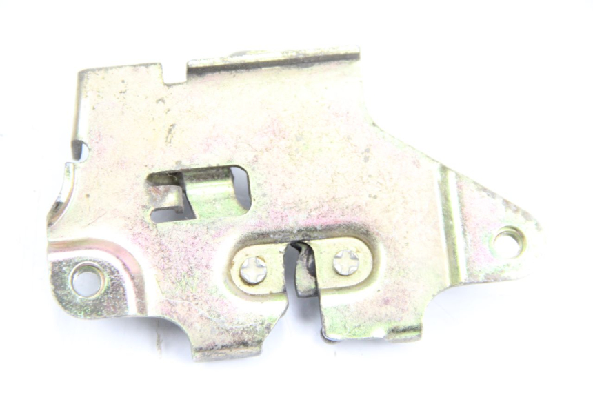 photo de CIERRE ASIENTO HOOK SYM ORBIT 2 4T 50 (2008 - 2017) - Zoom estado de uso