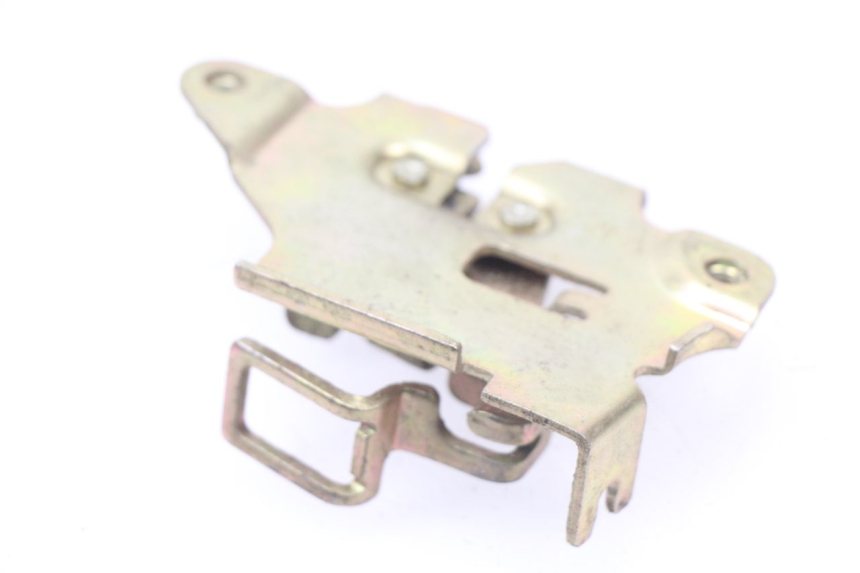 photo de CIERRE ASIENTO HOOK SYM ORBIT 2 TS 2T 50 (2011 - 2016) - Zoom estado de uso