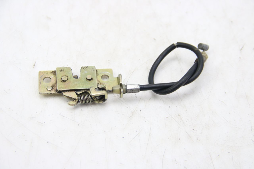 photo de CERRADURA DEL ASIENTO TNT MOTOR OTTO 2T 50 (2012 - 2018) - Detalle de la pieza