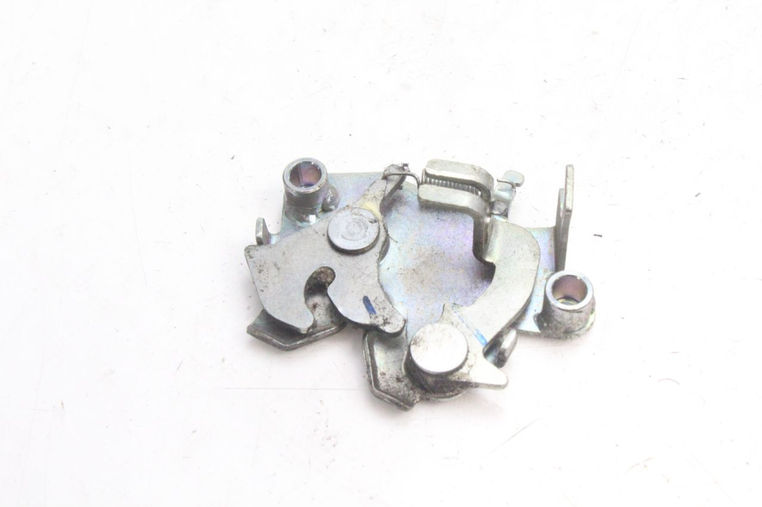 photo de CIERRE ASIENTO HOOK HONDA PCX (JF28) 125 (2009 - 2011) - Detalle de la pieza