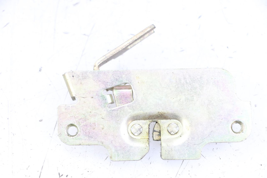 photo de CERRADURA DEL ASIENTO PEUGEOT TWEET 4T 50 (2014 - 2019) - Zoom estado de uso