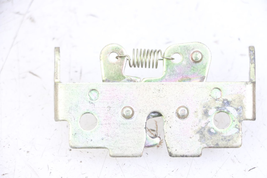 photo de CIERRE ASIENTO HOOK PEUGEOT VIVACITY 125 (2010 - 2017) - Detalle de la pieza