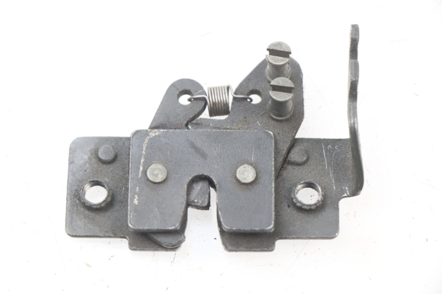 photo de CIERRE ASIENTO HOOK PIAGGIO PRIMAVERA 125 (2013 - 2021) - Vista principal