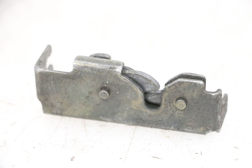 photo de CIERRE ASIENTO HOOK EFUN PUSA 1 - Zoom estado de uso