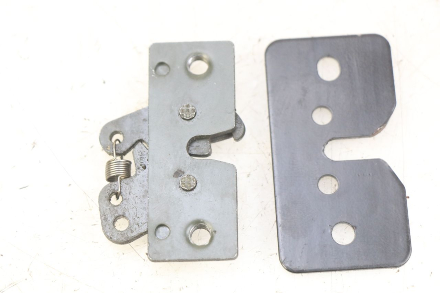 photo de CERRADURA DE ASIENTO PEUGEOT SATELIS 125 (2010 - 2012) - Vista principal