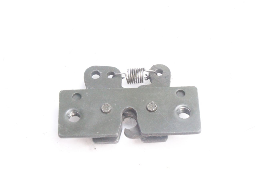 photo de CERRADURA DEL ASIENTO PEUGEOT SATELIS 125 (2006 - 2009) - Zoom estado de uso