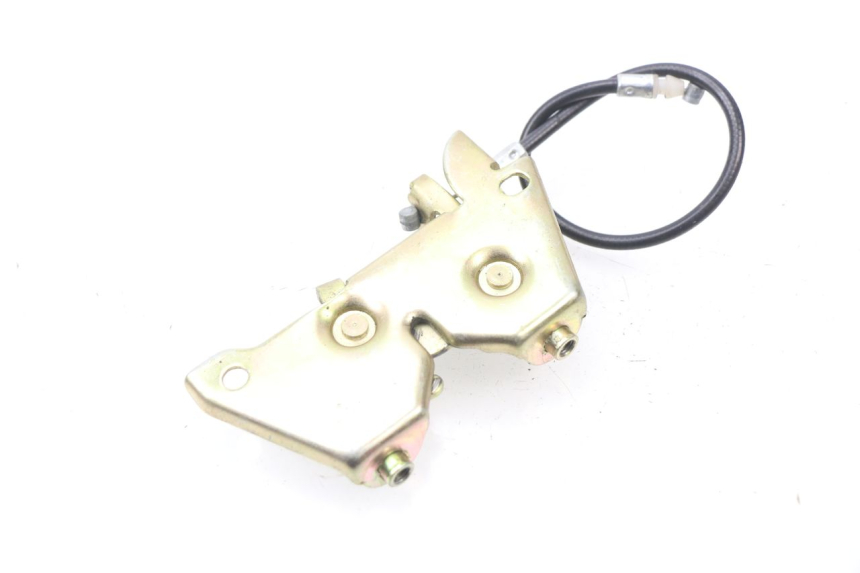 photo de CIERRE ASIENTO HOOK JM MOTORS SC 4T 50 (2018 - 2021) - Zoom estado de uso