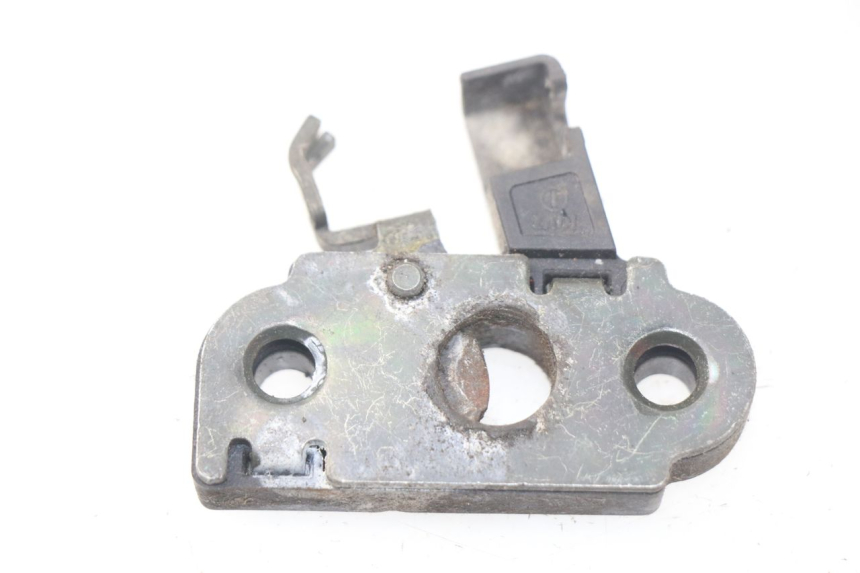 photo de CIERRE ASIENTO HOOK MBK SKYLINER 125 (2004 - 2007) - Vista principal