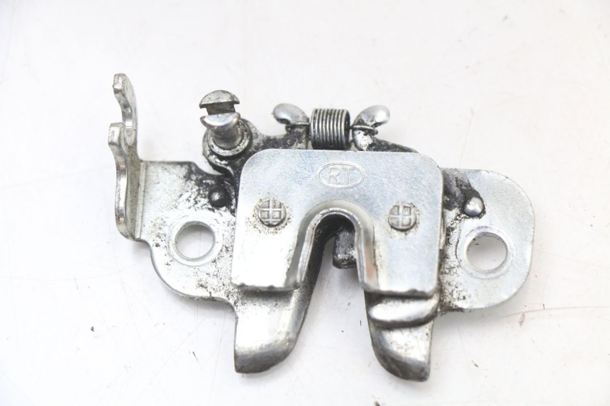 photo de CIERRE ASIENTO HOOK PEUGEOT STREETZONE I 2T 50 (2018 - 2020) - Vista principal