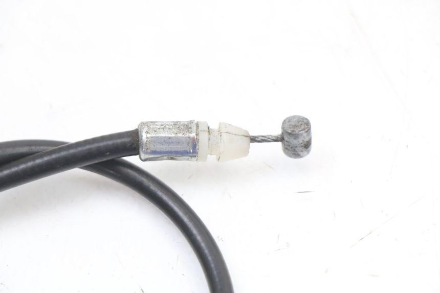 photo de CIERRE ASIENTO HOOK KYMCO SUPER 8 4T 50 (2021 - 2024) - Primer plano técnico