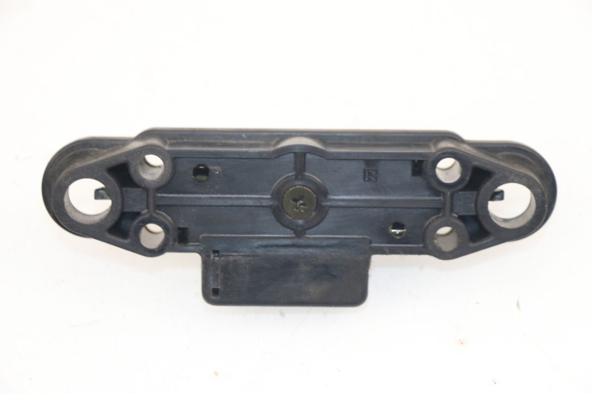 photo de CERRADURA DEL ASIENTO SUZUKI XF FREEWIND 650 (1997 - 2003) - Detalle de la pieza