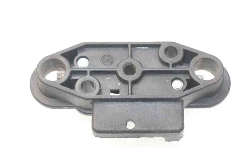 photo de CIERRE ASIENTO HOOK SUZUKI SV S ABS 650 (2003 - 2009) - Zoom estado de uso