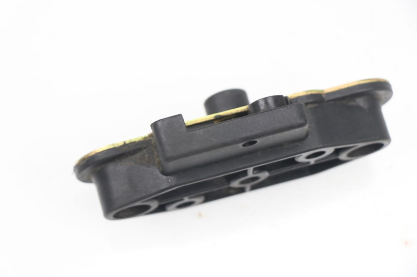 photo de CERRADURA DEL ASIENTO SUZUKI SV S 650 (1999 - 2002) - Detalle de la pieza