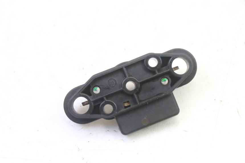 photo de CIERRE ASIENTO HOOK SUZUKI SV S 650 (2003 - 2009) - Zoom estado de uso