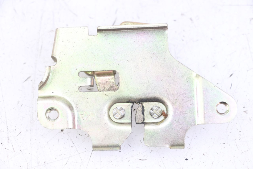 photo de CIERRE ASIENTO HOOK SYM FIDDLE 3 III 50 (2014 - 2020) - Zoom estado de uso