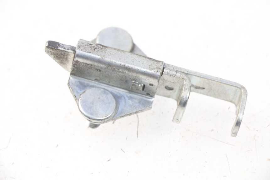 photo de CIERRE ASIENTO HOOK YAMAHA TDM ABS 900 (2002 - 2014) - Detalle de la pieza