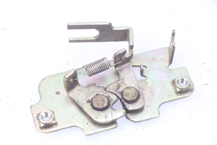 photo de CERRADURA DE ASIENTO PEUGEOT TWEET 4T 50 (2018 - 2022) - Detalle de la pieza