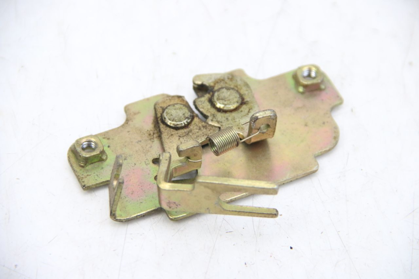 photo de CERRADURA DE ASIENTO PEUGEOT TWEET 4T 50 (2010 - 2014) - Detalle de la pieza