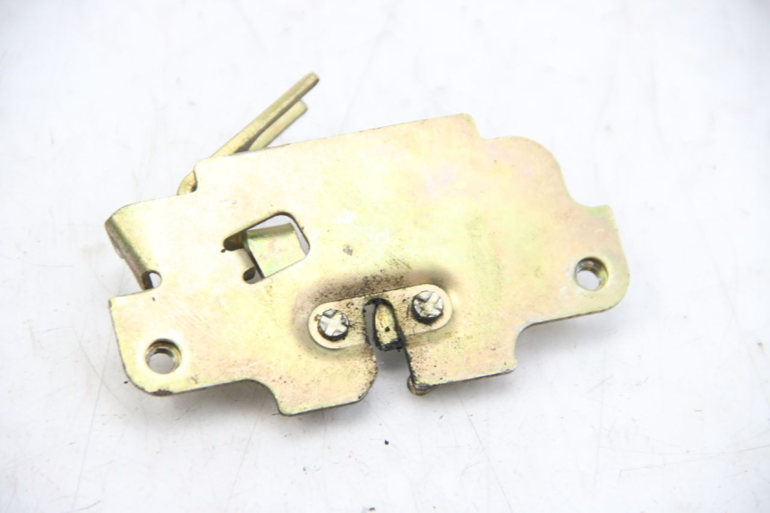 photo de CERRADURA DE ASIENTO PEUGEOT TWEET 4T 50 (2010 - 2014) - Zoom estado de uso