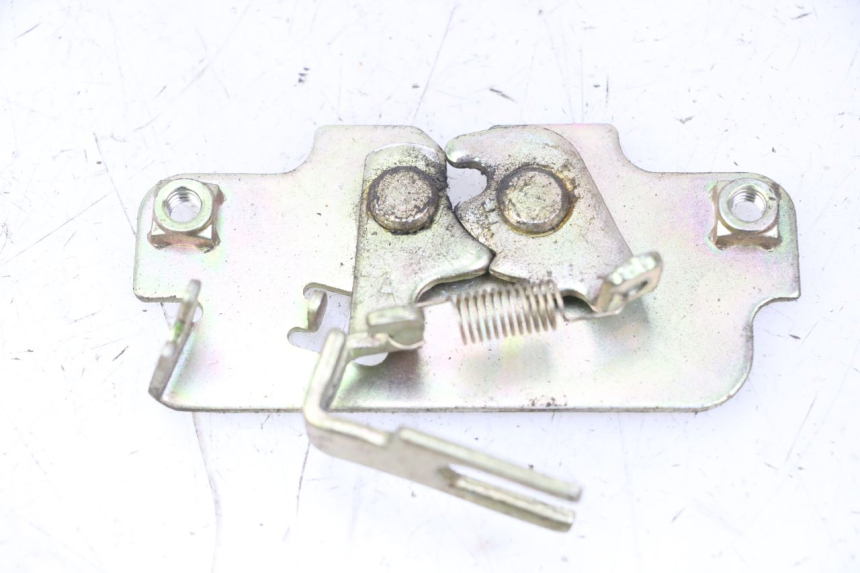 photo de CERRADURA DE ASIENTO PEUGEOT TWEET 4T 50 (2018 - 2022) - Detalle de la pieza