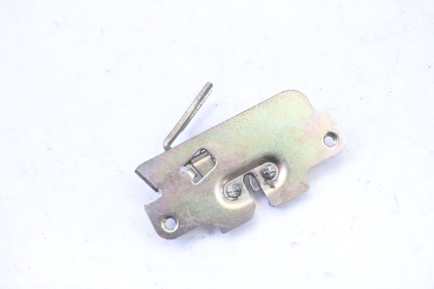 photo de CIERRE ASIENTO HOOK PEUGEOT TWEET PRO CARGO 50 (2018 - 2022) - Zoom estado de uso