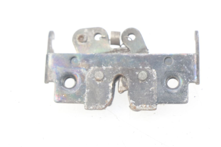 photo de CIERRE ASIENTO HOOK SUZUKI UH BURGMAN 125 (2002 - 2006) - Vista principal