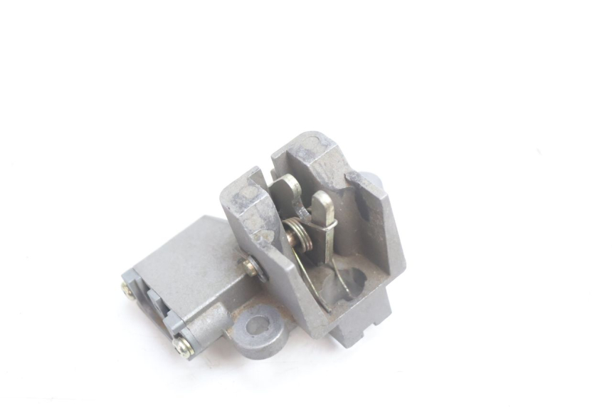 photo de CERRADURA DEL ASIENTO PEUGEOT V-CLIC VCLIC 50 (2007 - 2013) - Detalle de la pieza