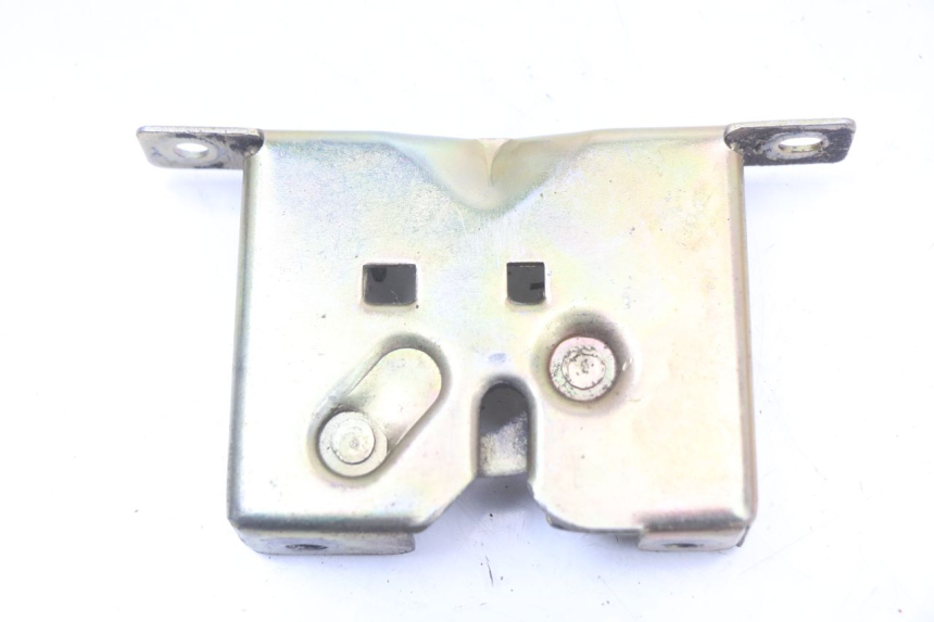 photo de CIERRE ASIENTO HOOK BEELINE VELOCE 4T 50 (2011 - 2020) - Zoom estado de uso