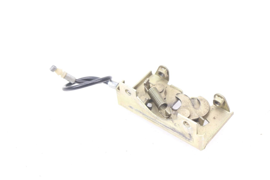 photo de CIERRE ASIENTO HOOK RAZZO VENICE 50 (2009 - 2014) - Vista principal