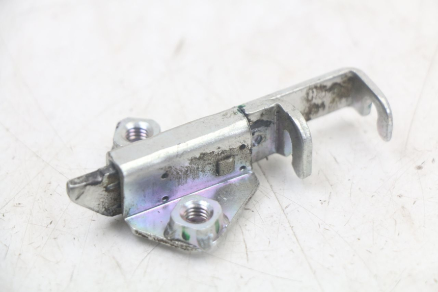 photo de CERRADURA DE ASIENTO KAWASAKI VERSYS ABS 650 (2015 - 2018) - Zoom estado de uso