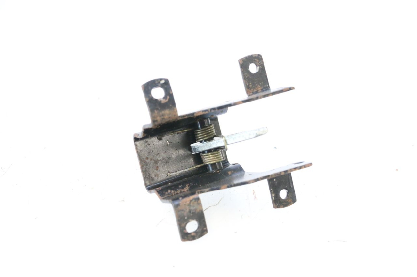 photo de CIERRE ASIENTO HOOK PIAGGIO VESPA PK FL 2T 50 (1990 - 1996) - Zoom estado de uso