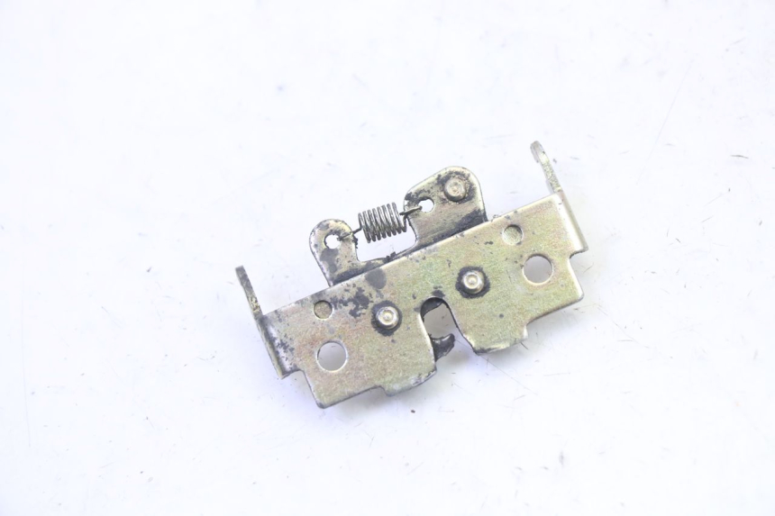 photo de CERRADURA DEL ASIENTO PEUGEOT VIVACITY NEW 2T 50 (2008 - 2017) - Zoom estado de uso