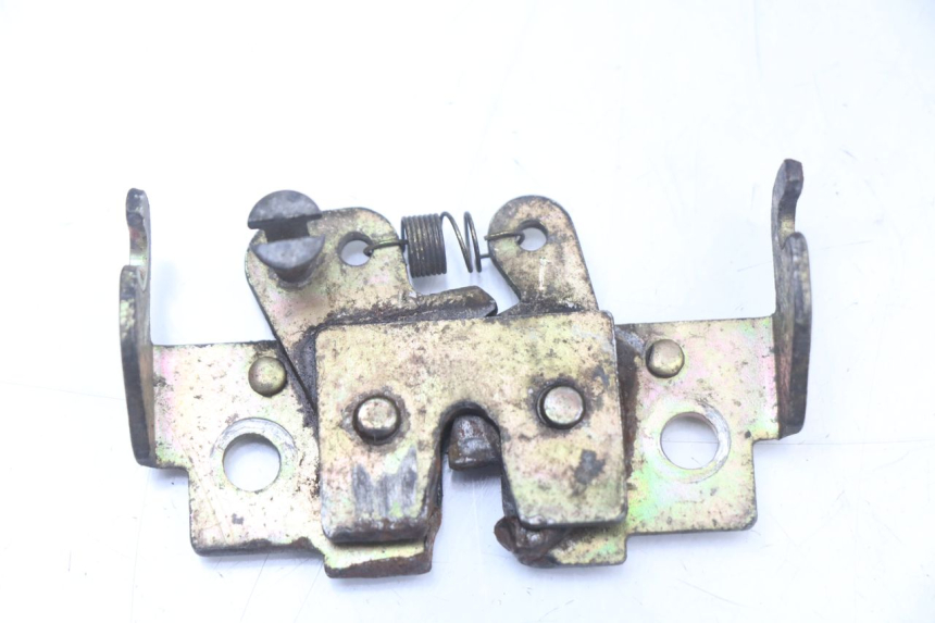 photo de CERRADURA DE ASIENTO PEUGEOT VIVACITY NEW 4T 50 (2008 - 2017) - Detalle de la pieza