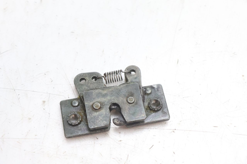 photo de CIERRE ASIENTO HOOK PEUGEOT VIVACITY 50 (1998 - 2003) - Vista principal