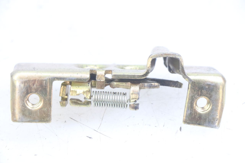 photo de CERRADURA DE ASIENTO DAELIM VJ ROADWIN FI 125 (2008 - 2017) - Detalle de la pieza