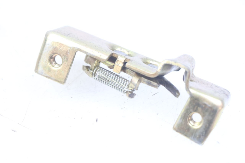 photo de CERRADURA DE ASIENTO DAELIM VJ ROADWIN FI 125 (2008 - 2017) - Zoom estado de uso